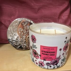 Strawberry Pound Cake 3 Wick Candle